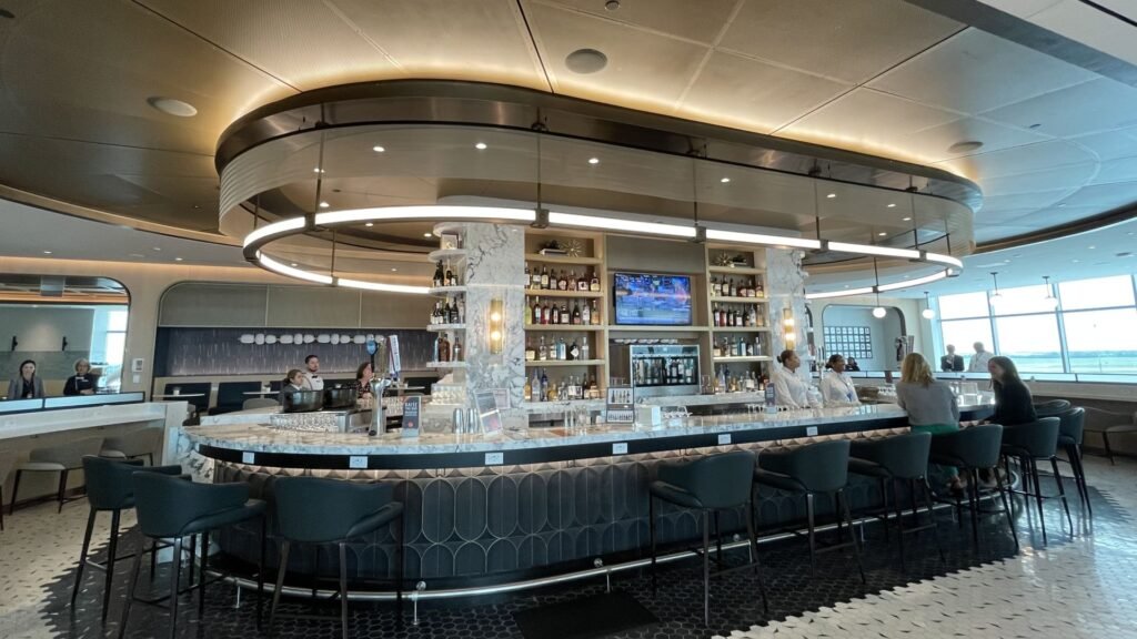 Delta Air Lines Opens New Premium Airport Lounge This Year