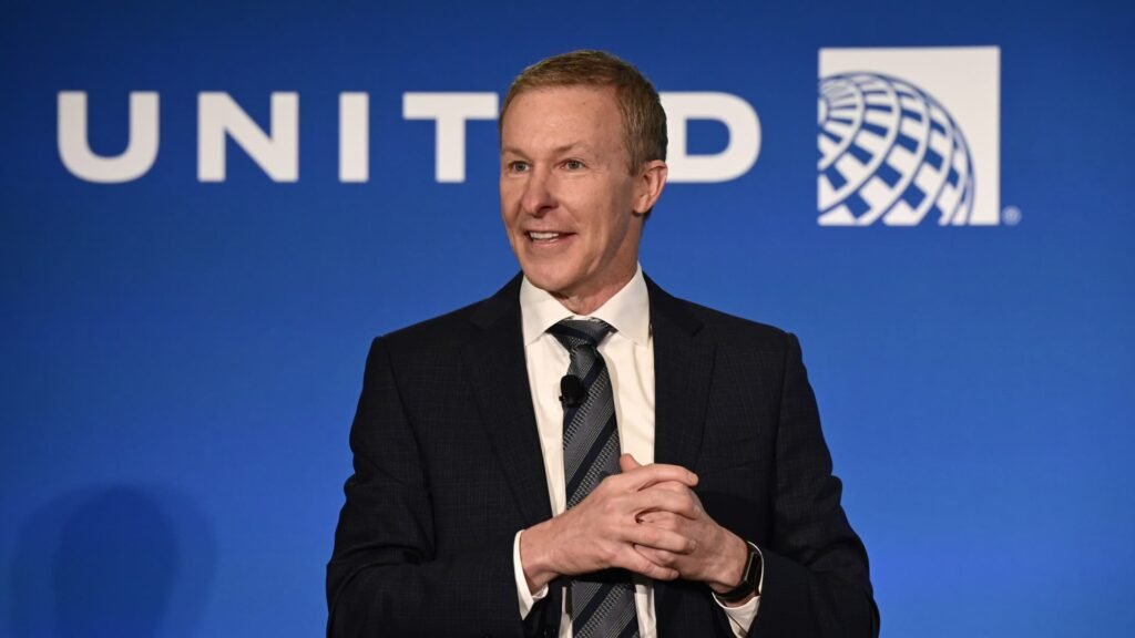 United Airlines Ceo Expresses 'new Confidence' After Meeting With Boeing