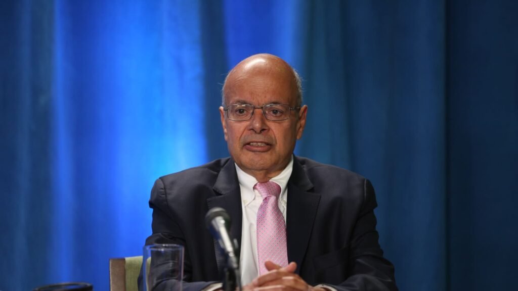 Ajit Jain Sells More Than Half Of His Berkshire Hathaway